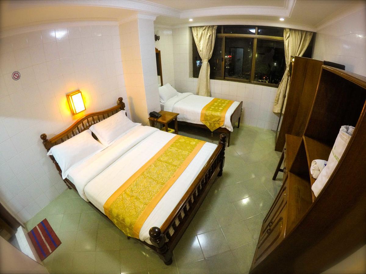 May Shan Hotel Янгон Екстер'єр фото