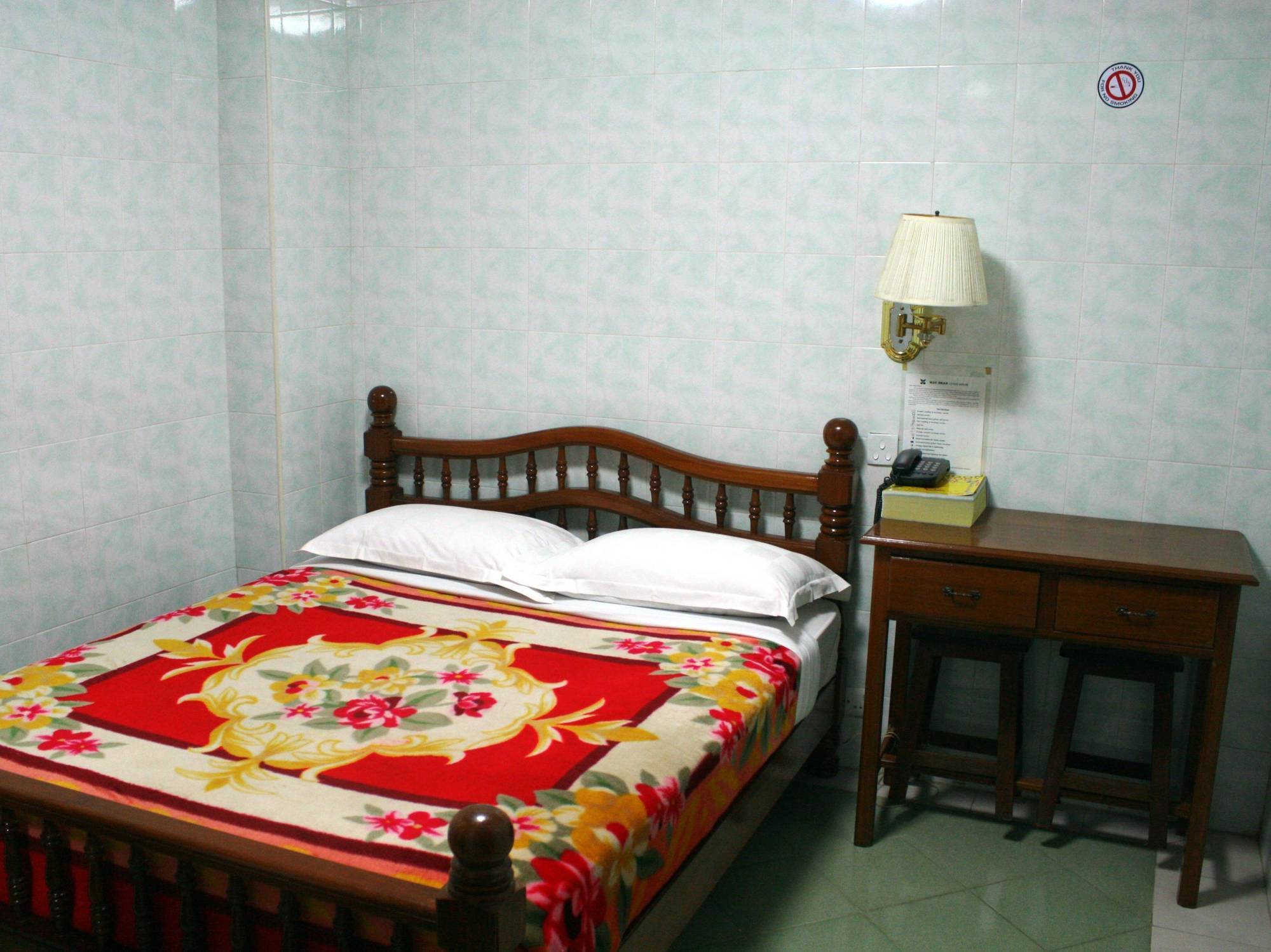 May Shan Hotel Янгон Екстер'єр фото